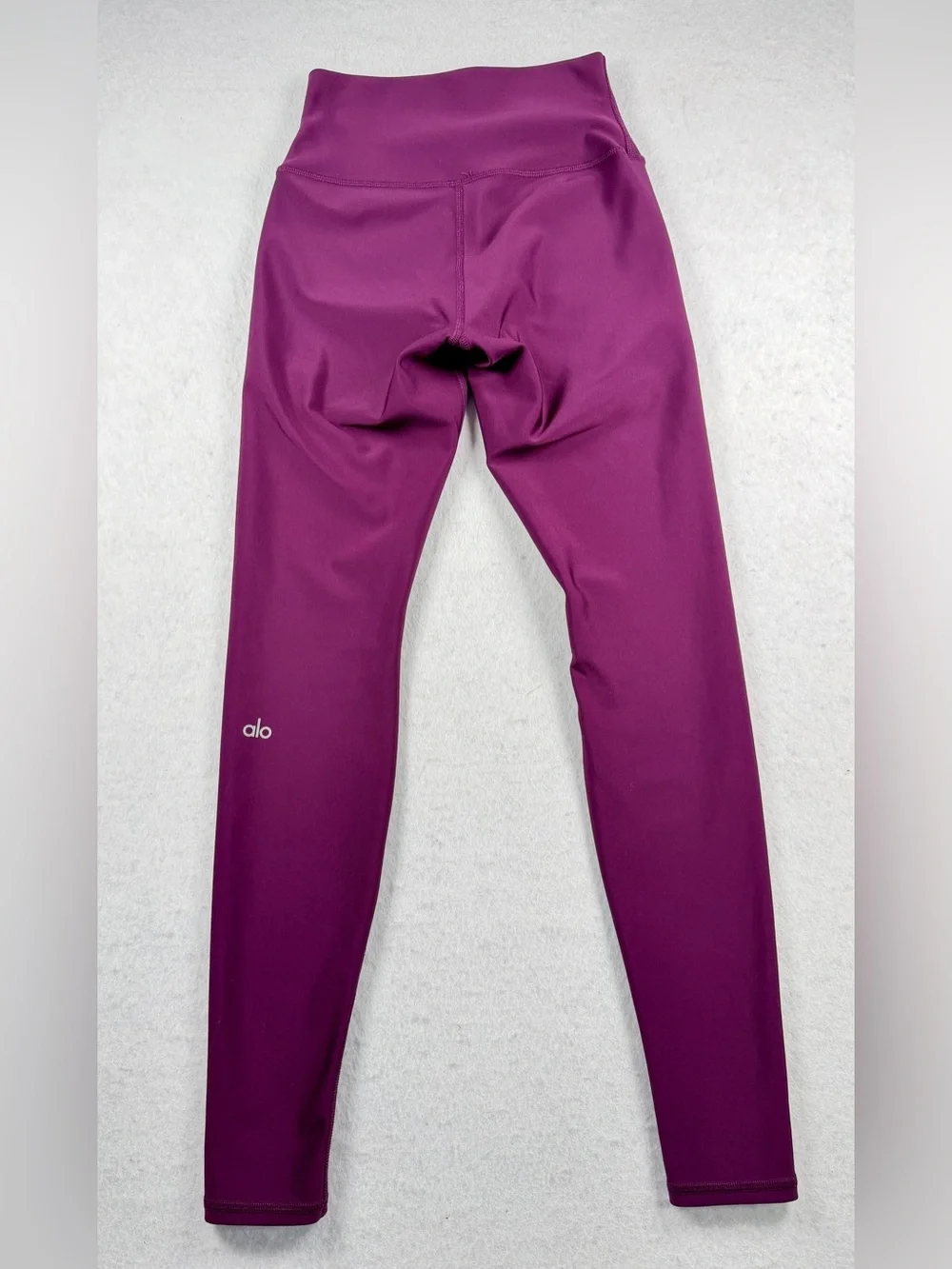Alo Yoga High-Waist Airlift Leggings Dark Plum Maroon Size Small